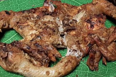 Penasaran! Pelanggannya Rela ke Pelosok, Demi Ayam Masak di Kuali?