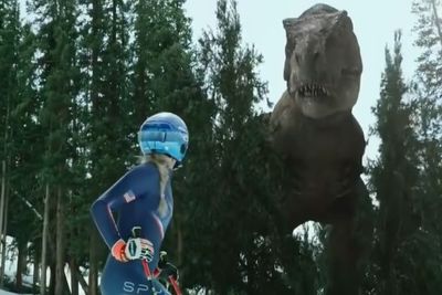 Trailer Jurassic World: Dominion Pertemukan T-Rex dengan Seorang Atlet Ski