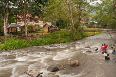 Benarkah Kalimantan adalah Tempat Jin Buang Anak? Faktanya Tak Sengawur Itu