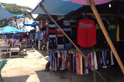 Jauh Sebelum Bisnis Thrift Menjamur, di Sumut Sudah Terkenal Monza yang Murah Meriah