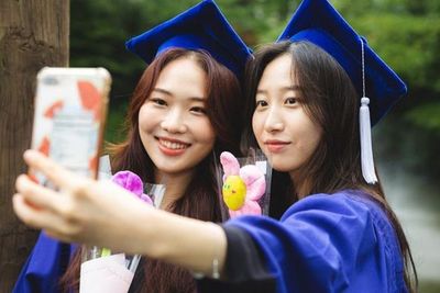 6 Beasiswa Kuliah Luar Negeri Tanpa TOEFL atau IELTS, Ada dari Korea, Turki, hingga Jerman