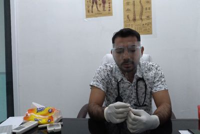 Viral! Dokter Ini Rela Dibayar Seikhlasnya Hingga Kerap Terima Panggilan Fiktif