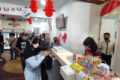 Bolu Stim Menara Oleh-oleh Khas Kota Medan, Manjakan Lidah Lewat Inovasi Terbarunya