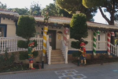 Masuk ke Lorong Waktu, Pabrik Emas Putih Telantar jadi Pusat Rekreasi