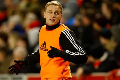 Ayah Mertua Van De Beek Bantu Muluskan Jalan Sang Menantu Pindah ke Crystal Palace