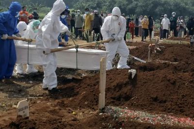 Kasus Omicron Tembus 2.507 dan 5 Meninggal, Tetap Jaga Kesehatan Mental Kamu