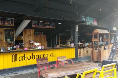 Enggak Hanya Buat Main Bola, Stadion Ini Bisa Jadi Tempat Ngopi!