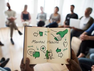 Cara Mudah Menjaga Kesehatan Mental di Era Modern : Tidak Hanya Soal Meditasi!