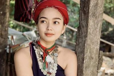 Mengenal Suku Karen yang Wanitanya Cantik Bak Bidadari, Kini Dibantai Militer Myanmar