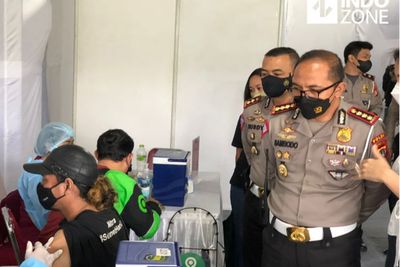 Polda Metro Buka Gerai Vaksin Booster di Senayan Park, 500 Dosis Disiapkan Per Hari