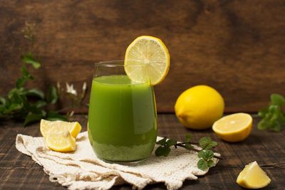 Bagus untuk Penderita Kanker Payudara, Yuk Bikin Jus Hijau di Rumah!