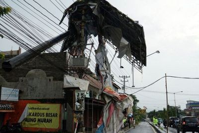 Sebagian Wilayah Indonesia Diterpa Angin Kencang, BMKG Ungkap Penyebabnya