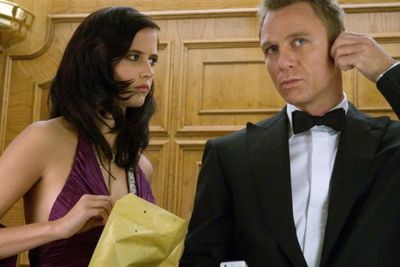 Mengapa Casino Royale Tahun 2006 Masih Jadi Film James Bond yang Paling Populer?