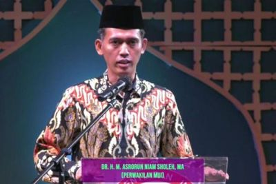 Covid-19 Kembali Mengganas, MUI Ingatkan Umat Muslim Taat Prokes saat Salat Berjemaah