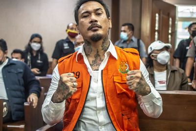 Murka Istrinya Dibully Netizen, Jerinx: Kalau Bebas, Kita Ketemu