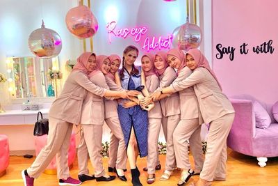 Ditipu Ratusan Juta Wanita Ini Sukses Bisnis Softlens Korea, Ini Tips Suksesnya!