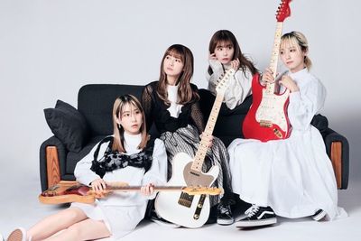 Rilis Album ke-10, Apakah SCANDAL Kurangi Nuansa Rock di Musiknya?