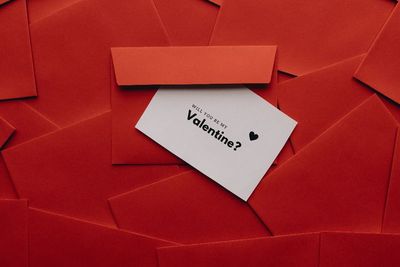 Selain Bunga, Berikut Ini 5 Rekomendasi Hadiah Hari Valentine untuk yang Tersayang