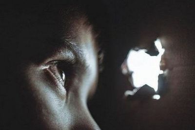 Kenapa Anak Tunggal dan Kembar Wajib Diruwat? Ini Penjelasannya
