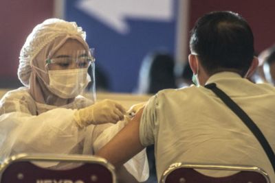 Kabar Baik! Peneliti Berhasil Temukan Booster yang Efektif Lawan Omicron, Jenis Apa?
