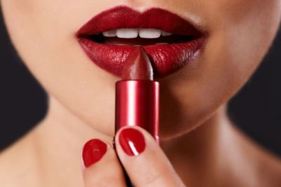 Jadi Alat Make-Up, Rupanya Lipstick Jadi Lambang Status di Era Mesir Kuno!