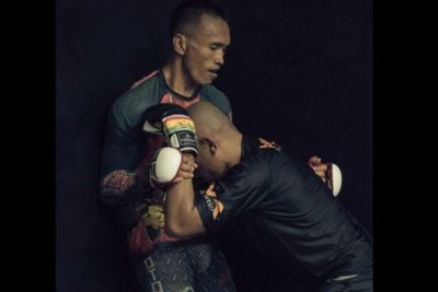 The Terminator: Bangga dengan Indonesia, Membawa Batik dan Dangdut di ONE Championship