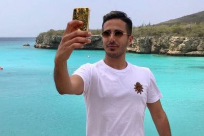 Tips Aman Kencan Online Biar Tidak Ditipu seperti di Film The Tinder Swindler