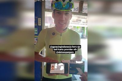 Aleix Espargaro, Pembalap MotoGP Ini Terciduk Beli Kartu Provider Lokal, XL!