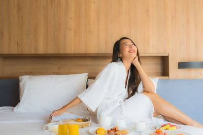 Jangan Sepele, Staycation Berdampak Positif bagi Kesehatan Mental