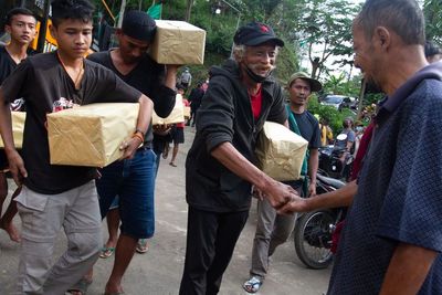 Pengukuran Tanah Selesai, TNI-Polri Kini Gelar Bakti Sosial dan Kerja Bakti di Desa Wadas