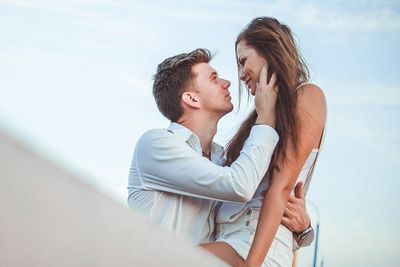 5 Lagu yang Cocok Didengar saat Hari Valentine, Bisa Untuk Nyatakan Cinta ke Gebetan