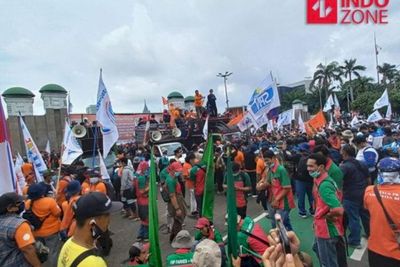 PAN: Aturan Pencairan JHT di Usia 56 Tahun Belum Dibicarakan ke DPR