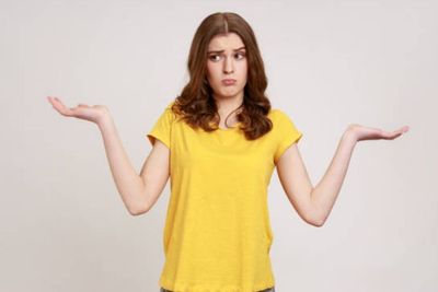 Capek Dihujat? Ini Cara Bodo Amat Sama Komentar Orang Tanpa Jadi Nggak Peka