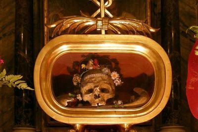 Misteri Valentine yang Belum Terpecahkan, di Mana Makam Santo Valentinus?