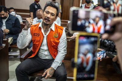 Hari Valentine, Jerinx Sebut 2 Kado Istimewa Buat Nora Alexandra