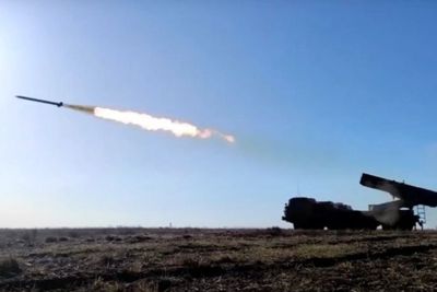 Intelejen AS: Rusia Invasi Ukraina Rabu Dini Hari, Kerahkan Serangan Rudal Besar-besaran
