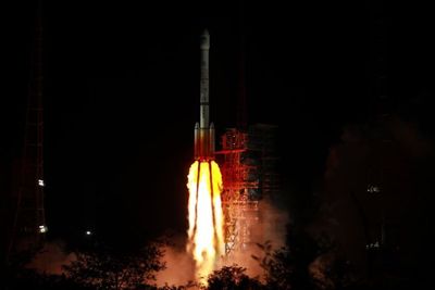 Ternyata Roket yang Akan Menabrak Bulan Maret Mendatang Milik China, Bukan Space X