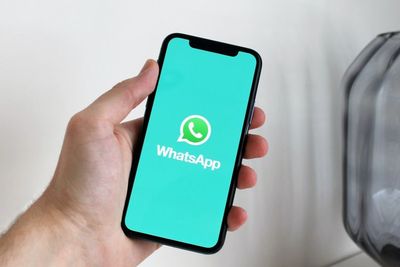Warga Arab Saudi yang Sembarang Kirim Emoji Hati Bisa Masuk Penjara