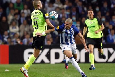 Diduga Tendang Direktur Sporting Lisbon, Pepe Terancam Skorsing 2 Tahun