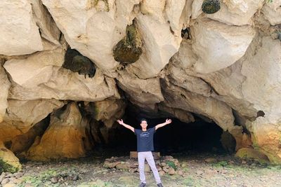 Sanghyang Kenit, Tempat Mistis dengan Jalur ke Gua Purba! Alamnya Indah, Masuknya Murah