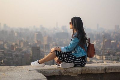 Ramalan Zodiak 17 Februari: Aries akan Mengalami Hal yang Baik & Leo Harus Berhati-hati