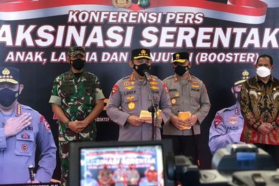 Kapolri Minta Warga Siap Hadapi Lonjakan Covid-19