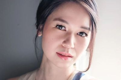 Pulang Duluan karena Mertua Meninggal, Laura Basuki Sabet Penghargaan di Jerman