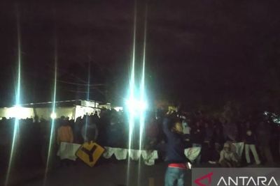 Kunjungan ke Sulteng, Komisi III DPR Duga Ada Pelanggaran SOP Polisi Tembak Demonstran