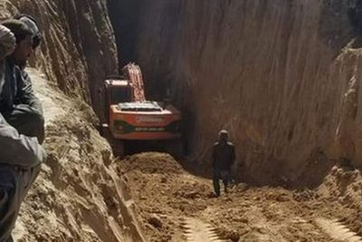 Bocah Afghanistan yang Terjebak di Sumur Selama 3 Hari Akhirnya Meninggal