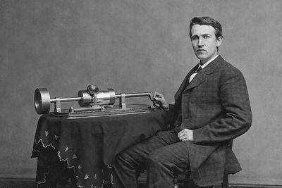 Sejarah 19 Februari: Thomas Alva Edison Mematenkan Fonograf, Alat Perekam Suara