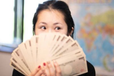 Lebih Mementingkan Harta daripada Cinta, 5 Zodiak Ini Dicap Paling Matre, Kamu Termasuk?