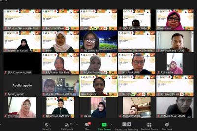 Kembangkan Ekonomi Kreatif RT, Universitas Mercu Buana Beri Pelatihan ke Ibu-Ibu PKK Joglo