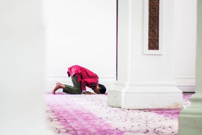 Bacaan Niat Sholat Subuh Sendiri dan Berjamaah serta Tata Caranya