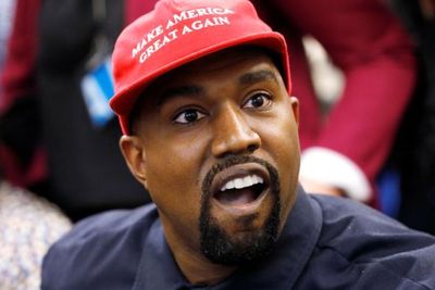 Luncurkan Album Donda 2 , Kanye West Suguhkan Fans Konser yang Tayang di Bioskop IMAX